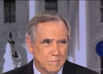 GOP Wants to Shut Down DHS, We Don't Want to Give More to ICE