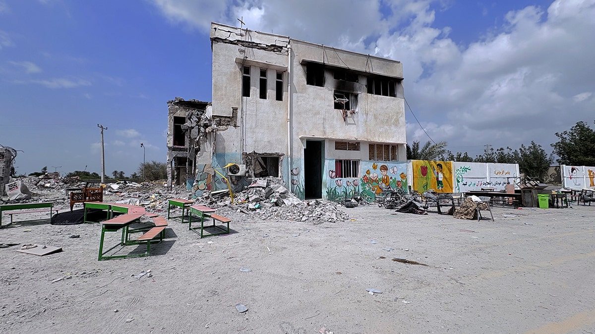 Minab school building