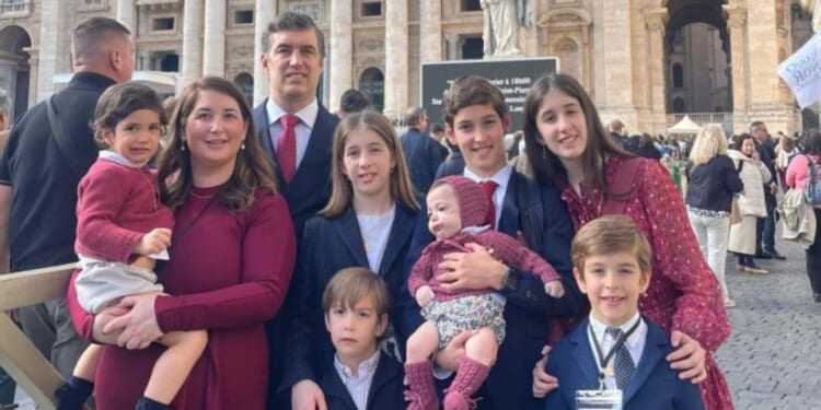 Large family with 13-year-old in seminary and a baby named Leo touches pope’s heart
