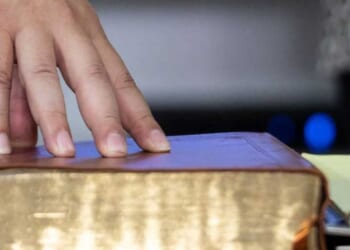 Megachurch pastor ousted following Robert Morris' child sex abuse scandal starts ministry up again