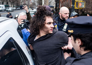 New York's Latest Muslim Bomber Flashes Islamic Supremacy Sign