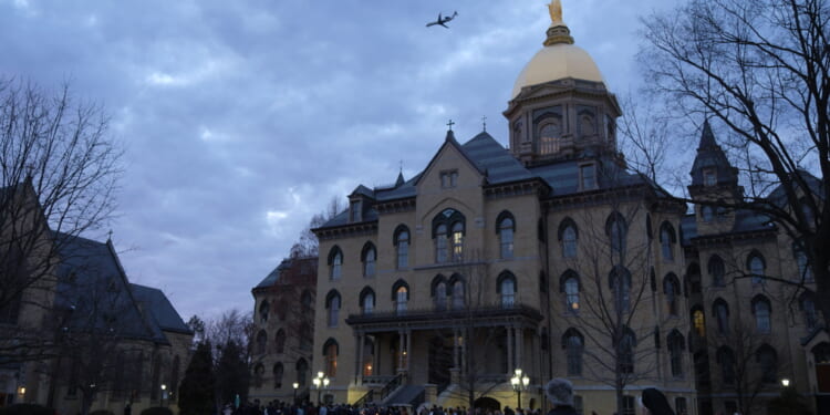 Notre Dame announces tuition assistance for families with income below $150,000