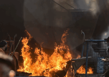 Pro-Ayatollah Riots Leave 22 Dead, over 120 Injured in Pakistan