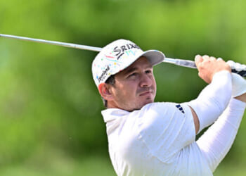 Pro Golfer Dons Wife Hunting Message on Shirt at Valspar Championship