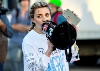 Progressive influencer uses expletives against Trump, ICE in primary loss speech