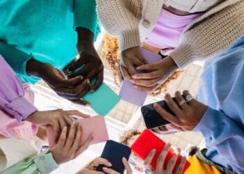 Signal CTO Sounds Alarm on Age Verification Privacy Risk to Minors