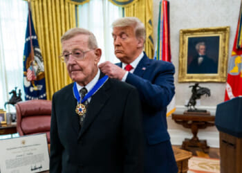 Trump Honors Lou Holtz After His Passing: 'An Absolute Winner'