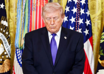 Trump Very Disappointed in Starmer Blocking US Using UK Bases: Report