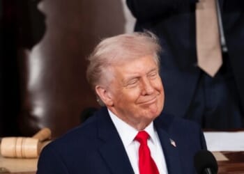 U.S.-China Trade Deficit Plummets in Trump's First Year