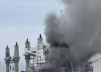 US Stocks Slide as Oil Jumps Above $100 on Signs Hormuz Crisis May Drag On