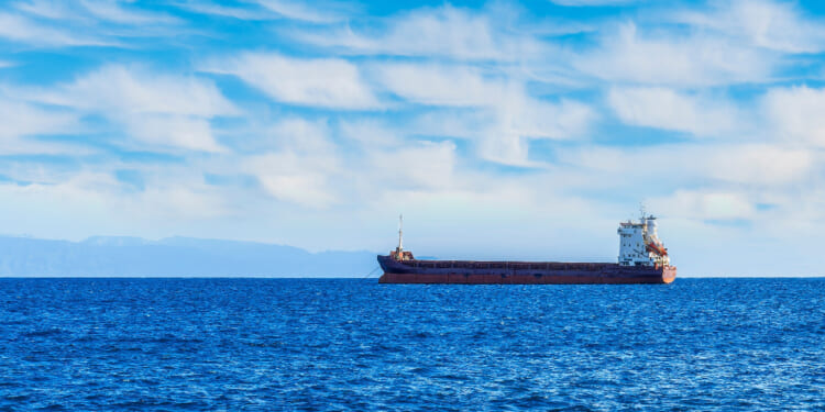 Will the Global Oil Shock Hand Moscow a Lifeline?