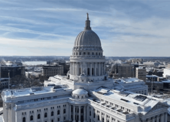Judges Toss Dems’ Attempt To Redraw Wisconsin’s Congressional Maps