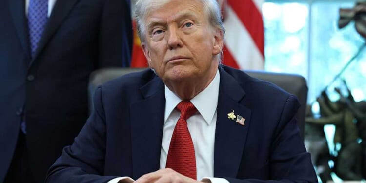 Trump makes history at SCOTUS birthright citizenship hearing