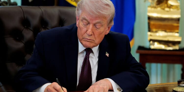 Trump signs mail-in voting order despite likely legal objections