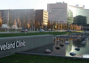 Tax-exempt hospitals are not putting their patients first