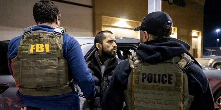 ICE to deport alleged MS-13 member accused of murdering pastor in El Salvador