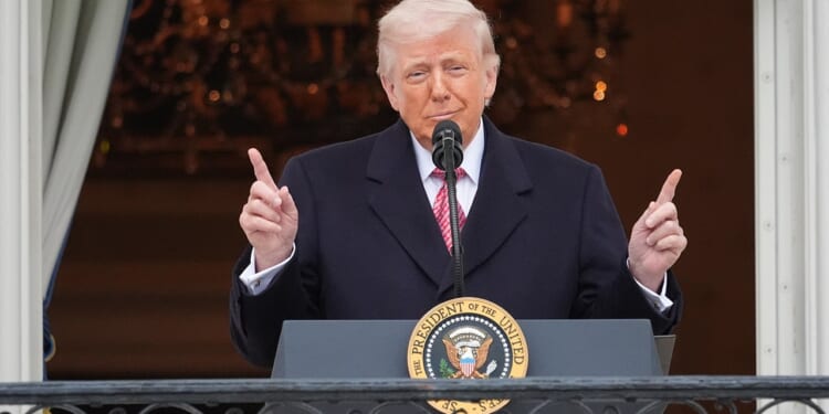 Trump praises Rand Paul for White House ballroom project approval vote