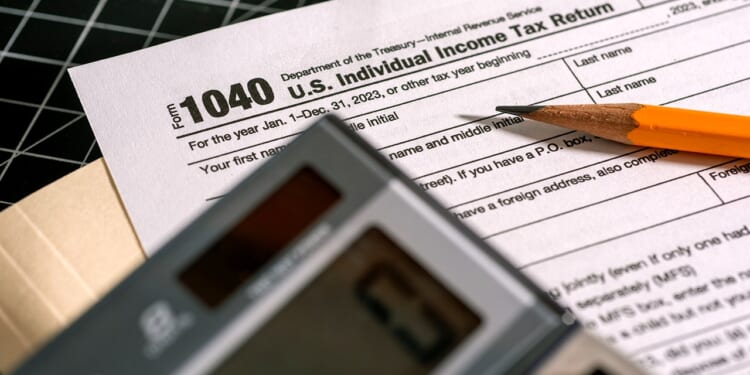Common tax mistakes that cost taxpayers more money during filing season