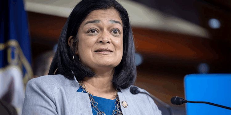 Democrat lawmakers blast 'blockade of fuel' to Cuba after delegation to island