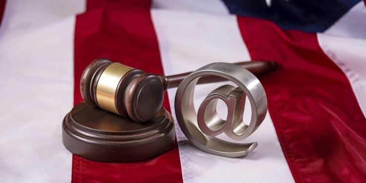 The trial lawyers come for online free speech