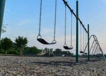 US birth rate plummets to record low in 2025 amid estimated 1,126,000 abortions