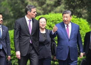 Xi Jinping Embraces Spain -- 'On the Right Side of History' with China