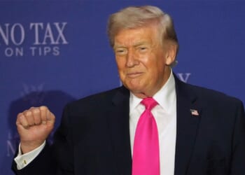 Trump advisers huddle with GOP consultants on 2026 midterm strategy