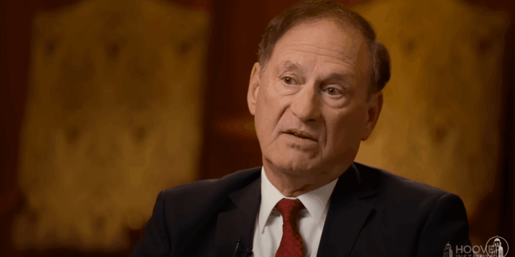 Sam Alito Is The Most ‘Courageous’ SCOTUS Justice You’ve Never Read About (Until Now)