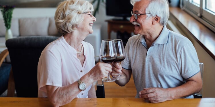 Walz signs bill allowing Minnesota nursing homes to serve alcohol sans license