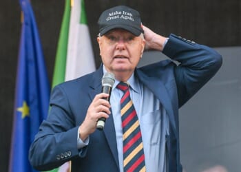 Lindsey Graham says the US blockade of Iran could go global