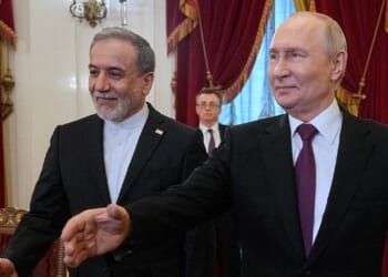 Iran's foreign minister meets Putin as US-Iran nuclear talks collapse