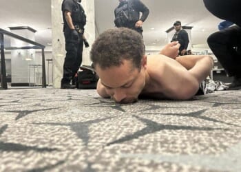 Democrats and Republicans clash over heated rhetoric after WHCD shooting