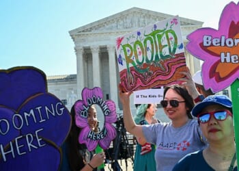 Supreme Court weighs Trump bid to revoke TPS for Haitian and Syrian migrants
