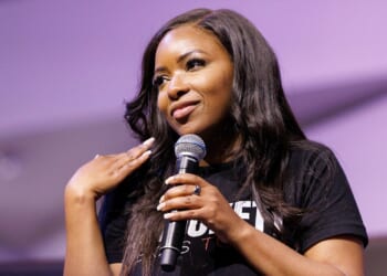 Rep. Crockett endorses Colin Allred in Texas Democratic primary runoff