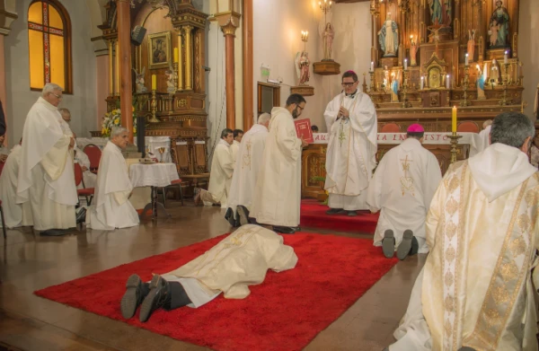 The priestly ordination of Father Juan Daza Jara. | Credit: Don Orione Chile