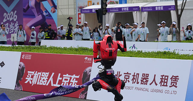 Chinese Robot Shatters Human Record in the Half Marathon
