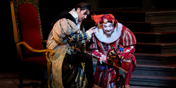 “Court intrigue in Palm Beach,” by Paul du Quenoy