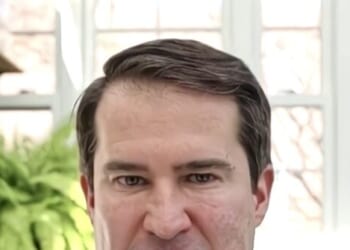 'Iran Is Winning the War,' Trump 'in over His Head'