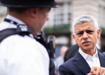 London Police Reportedly Left 'Bag of Guns' Outside Mayor Sadiq Khan's Home