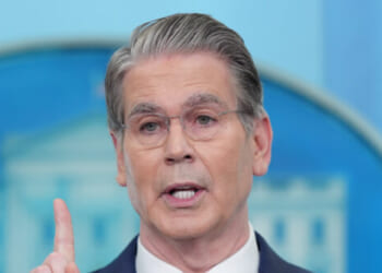 POTUS’s Tax Cuts Like No Tax on Tips ‘Home Run’ for Working Class