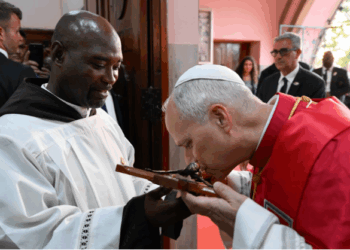 Pope Leo XIV arrives in Catholic-majority Equatorial Guinea — Day 9 of his visit to Africa – Catholic World Report