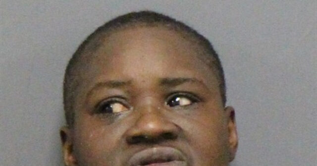 Walmart Employee Narrowly Dodges Death After Being Stabbed in Parking Lot