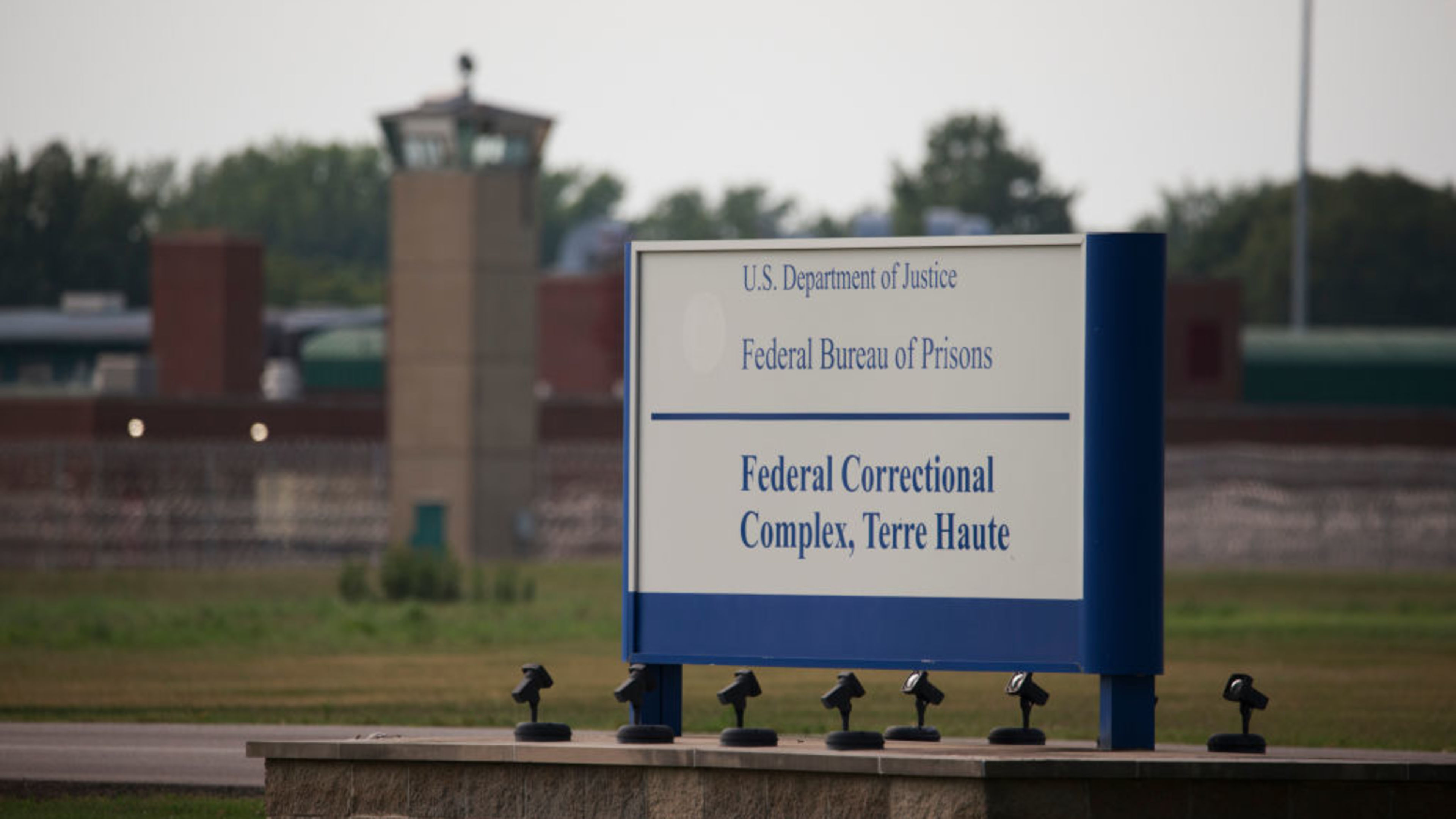 White House to bring back firing squads as Pope Leo XIV calls for U.S. death penalty to be abolished